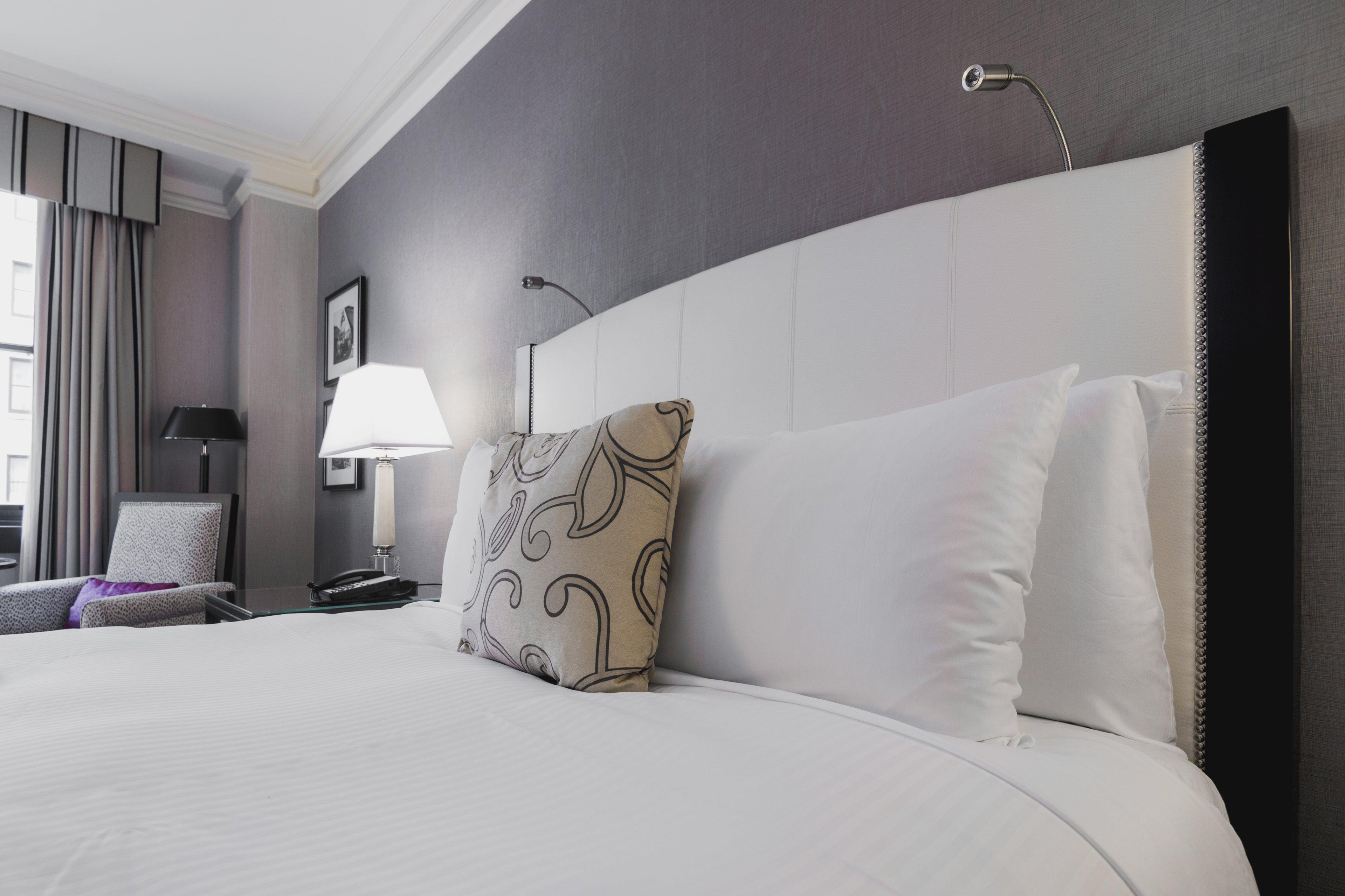 bright-hotel-room-bed - Pegasus Textiles